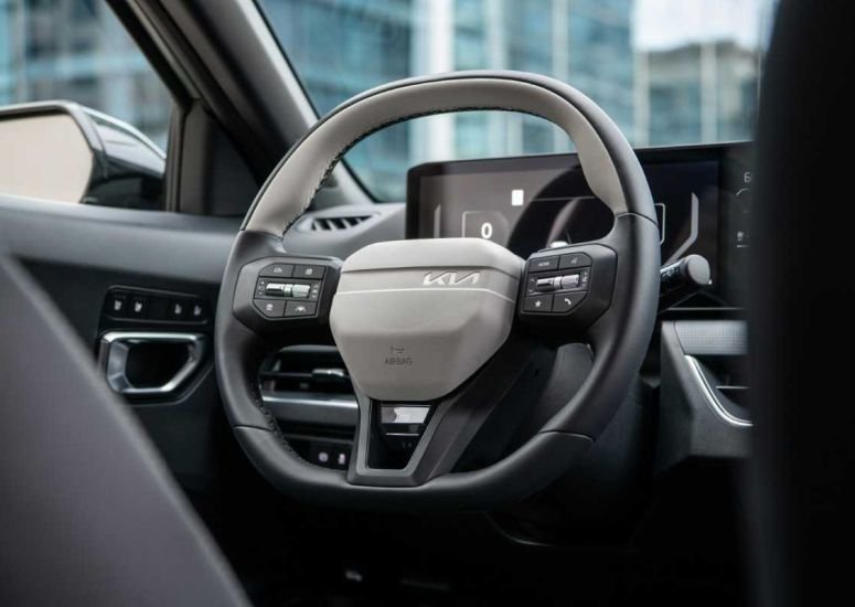 Kia K4 Interior